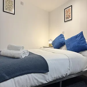 https://hartley-rd-studios.hotelsin-nottingham.com