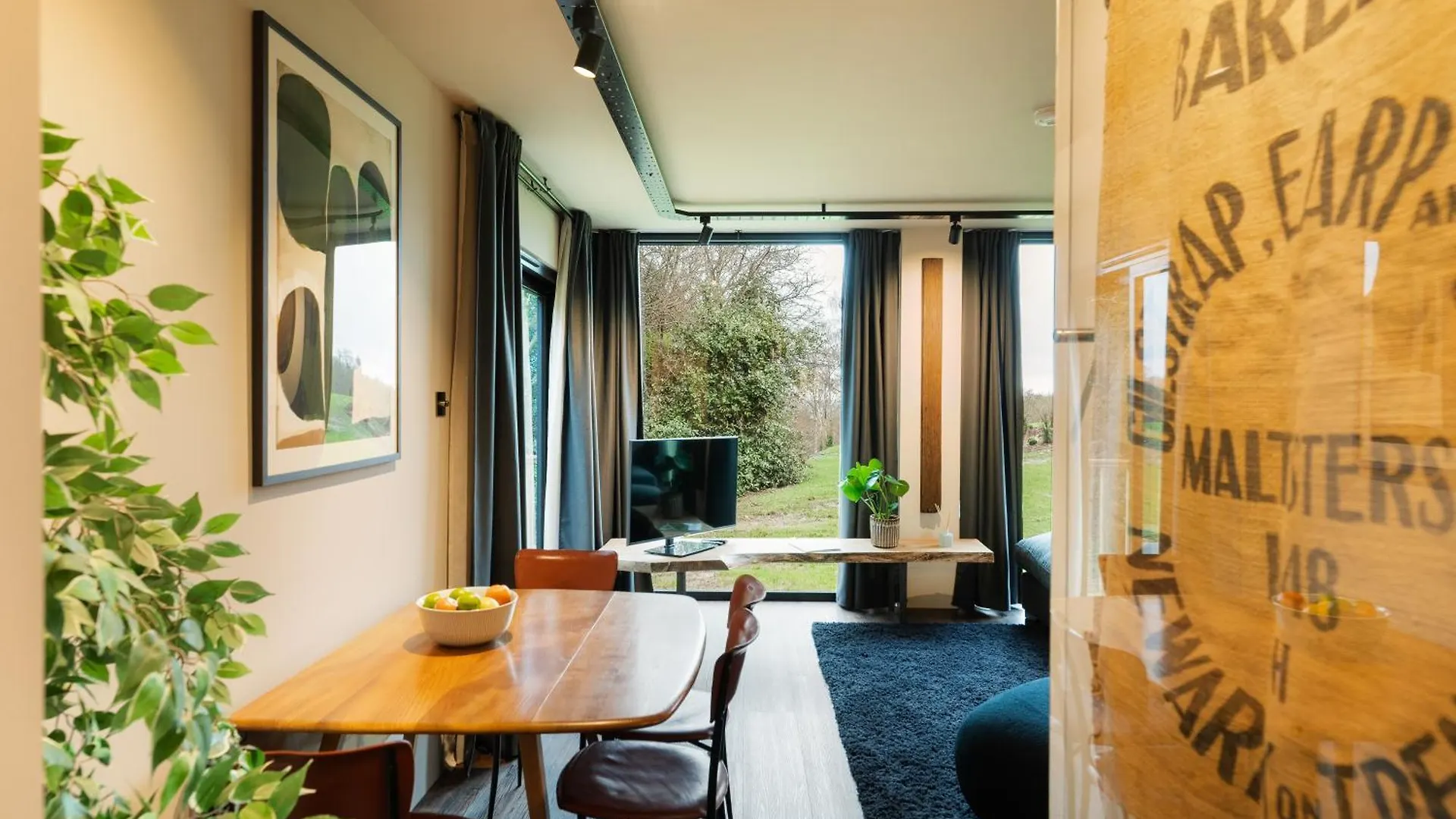 Apartment Luxury Container Lodge Bristol United Kingdom