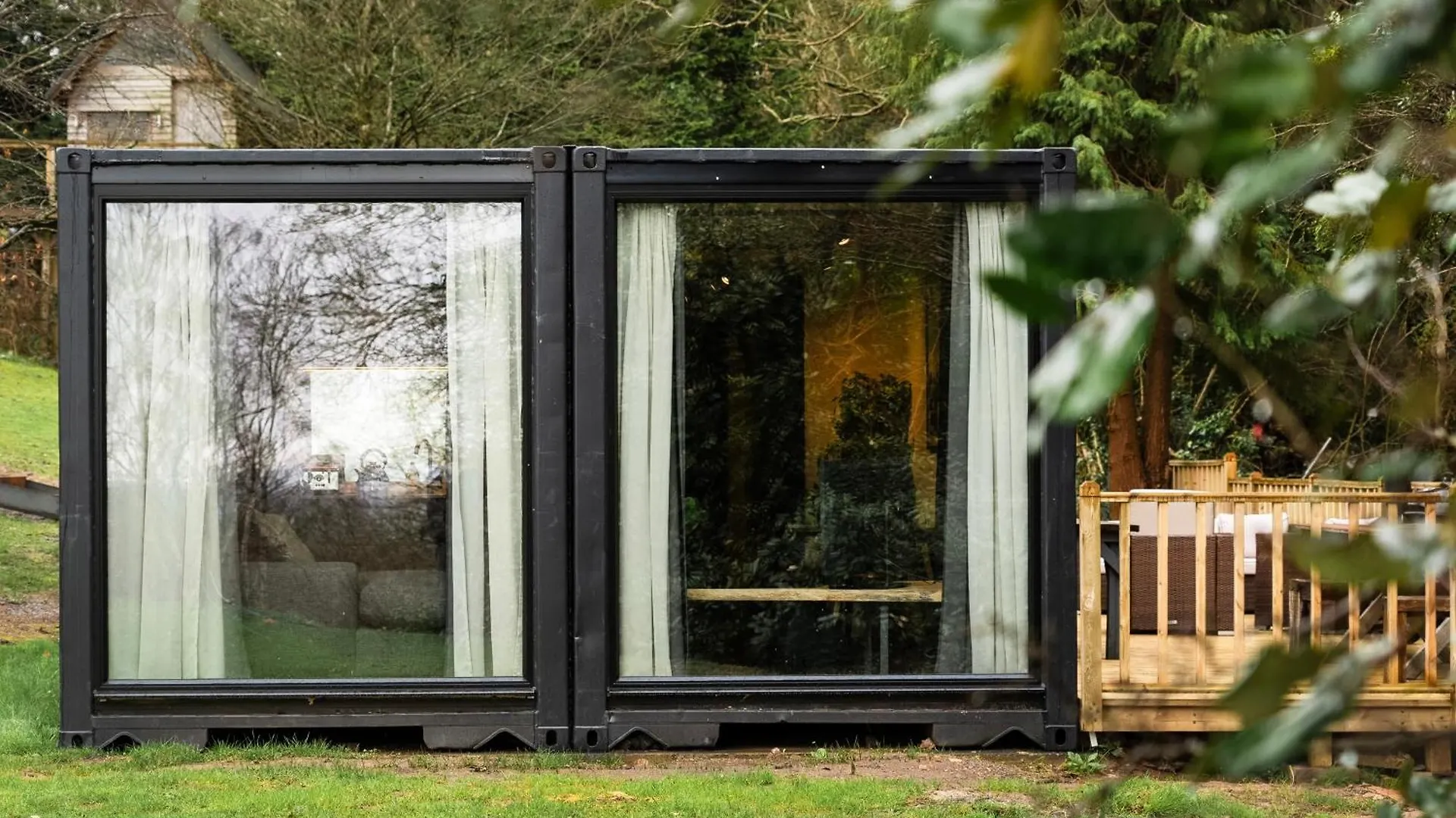 Luxury Container Lodge Bristol Apartment