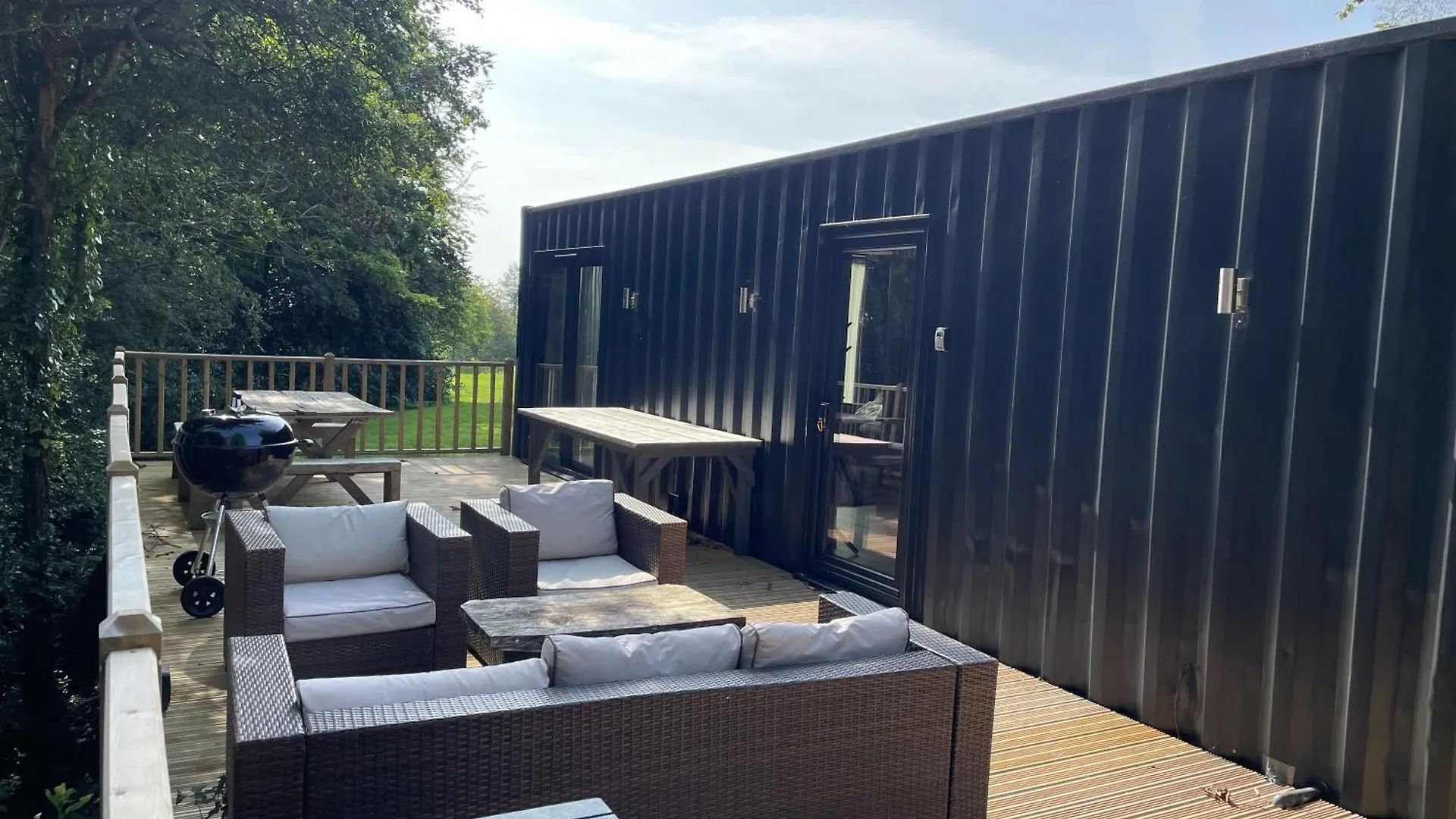 Luxury Container Lodge Bristol
